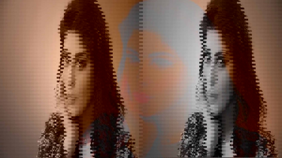 زارا البلوشي تكشف تفاصيل طلاقها من المخرج سمير عارف