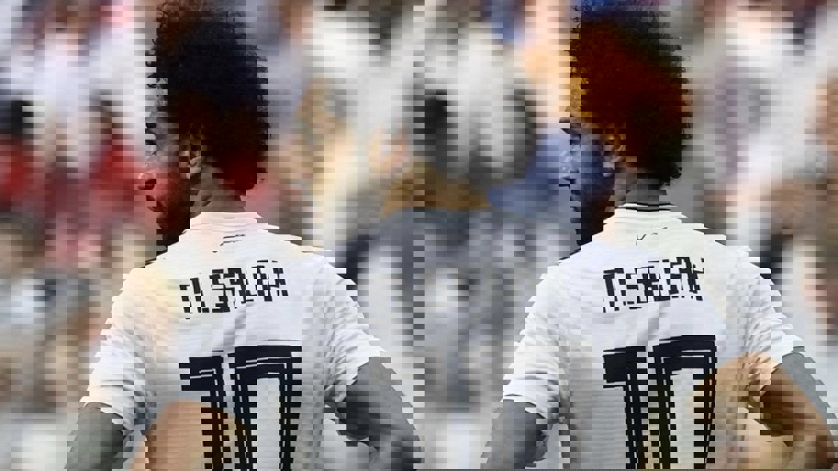 أبرز تغريدات "تويتر" الرياضية.. محمد صلاح يغازل المصريين.. ومودريتش يوجه رسالة لتونس (صور)