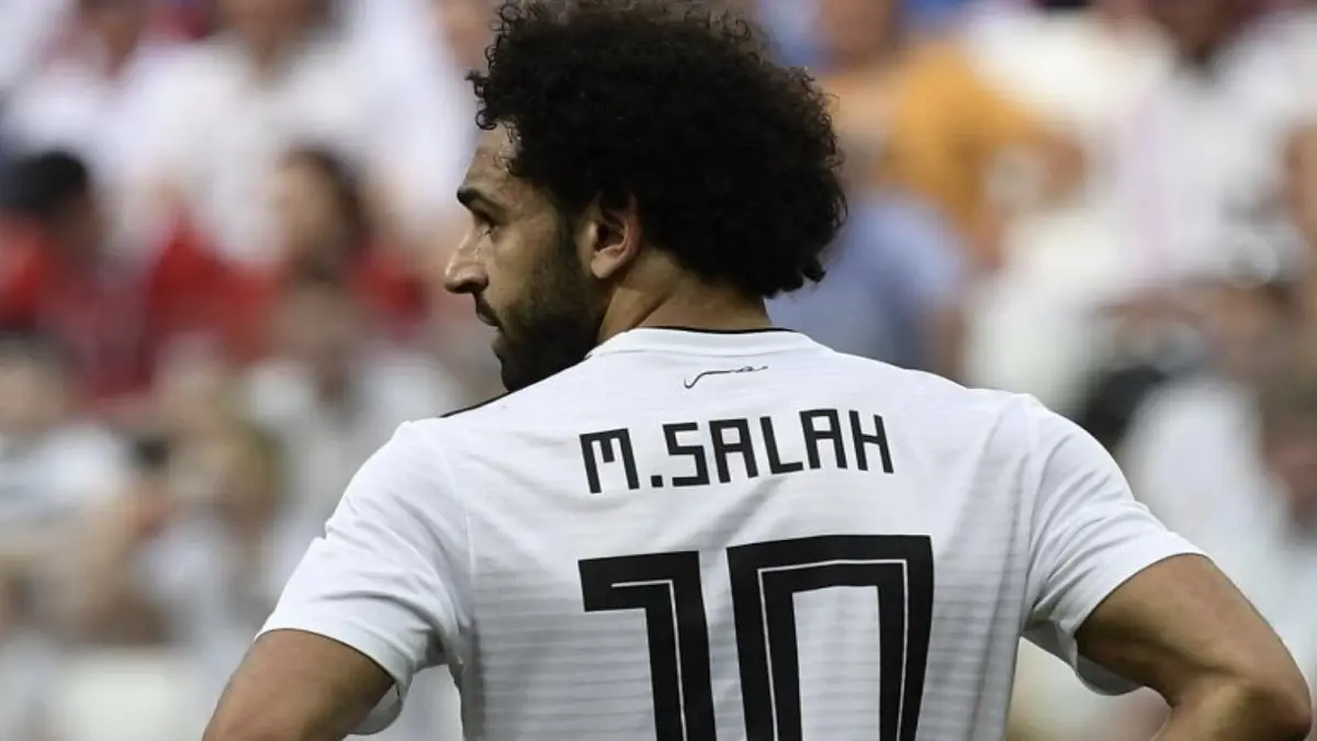 أبرز تغريدات "تويتر" الرياضية.. محمد صلاح يغازل المصريين.. ومودريتش يوجه رسالة لتونس (صور)