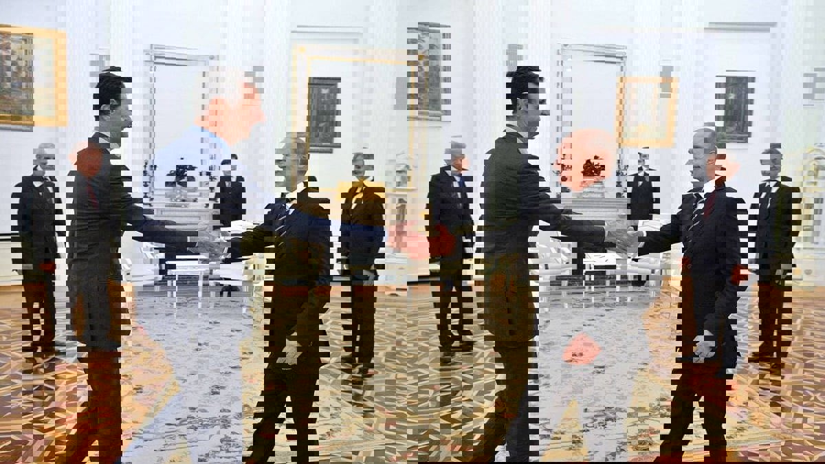 وثيقة تكشف عن لقاء مسؤولين روس مع شخصيات سورية معارضة من الطائفة العلوية