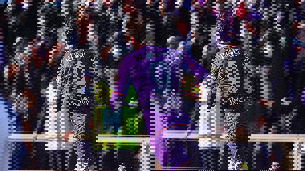 دوشان فلاهوفيتش يقترب من تحطيم رقم تاريخي لكريستيانو رونالدو في الدوري الإيطالي