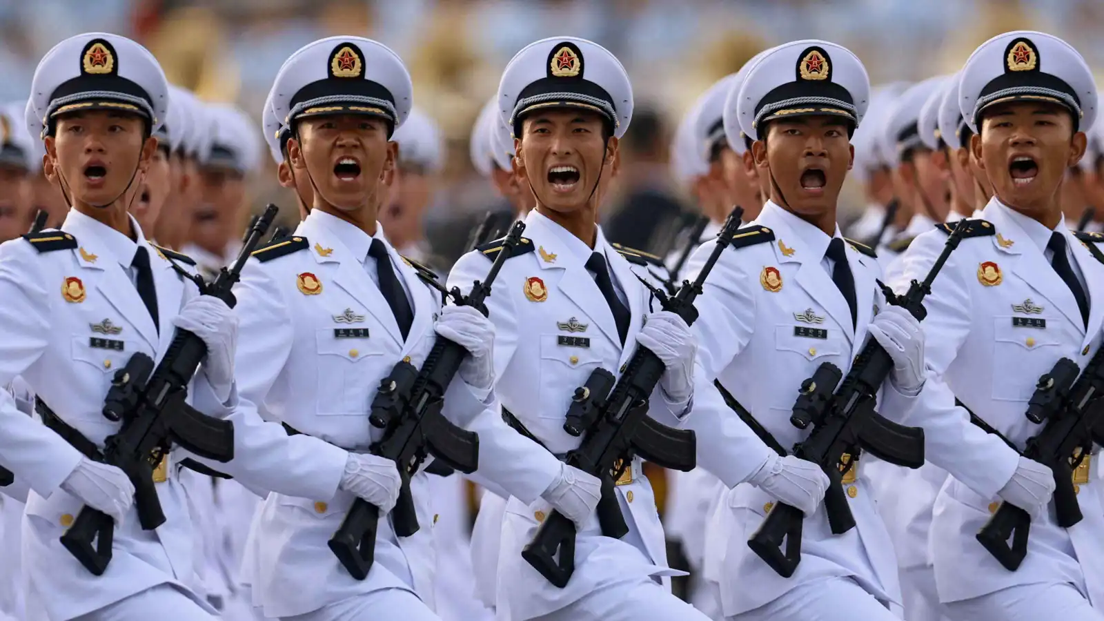 بعد ساعات من نشرها.. واشنطن تسحب قائمة شركات تدعم الجيش الصيني