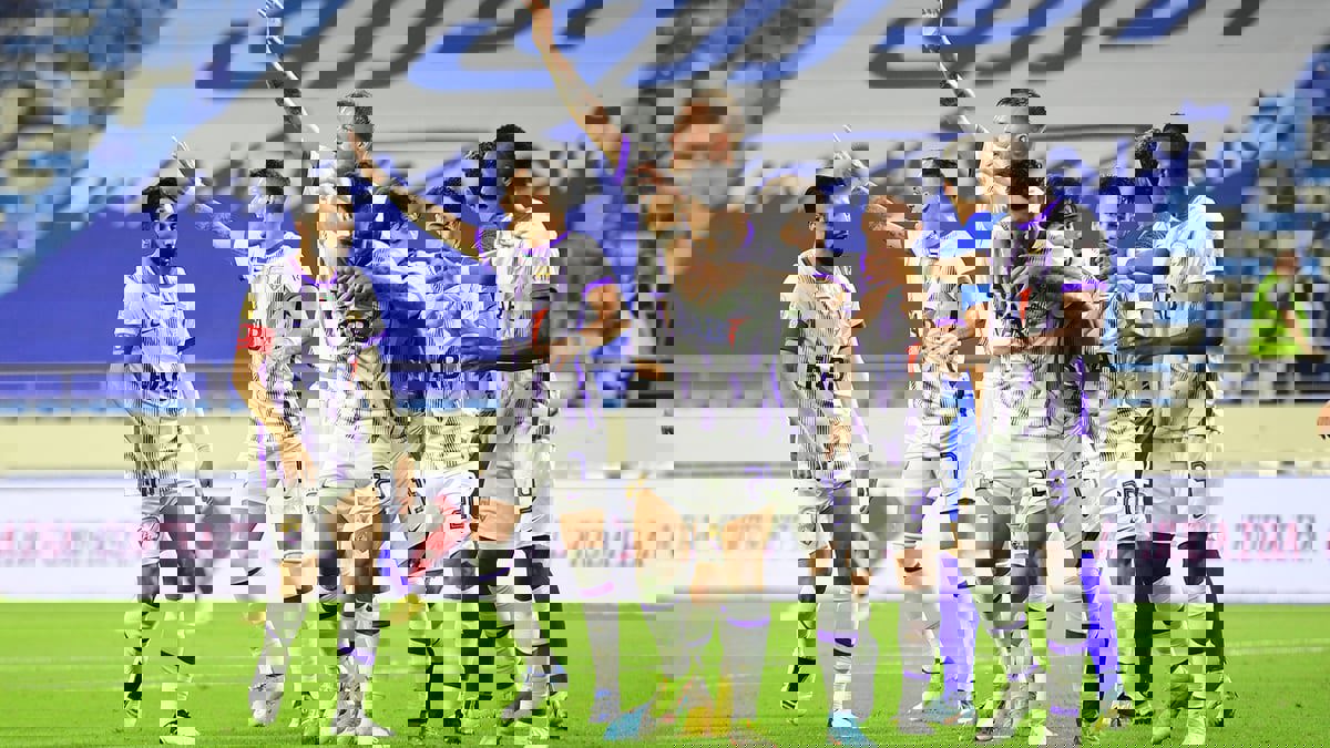 ترتيب دوري أدنوك.. العين يصعق النصر وشباب الأهلي يتخطى خورفكان واشتعال صراع الصدارة