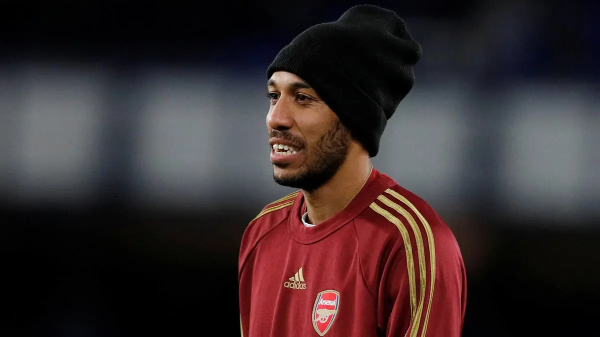 سبورت: برشلونة يفشل في التعاقد مع أوباميانغ