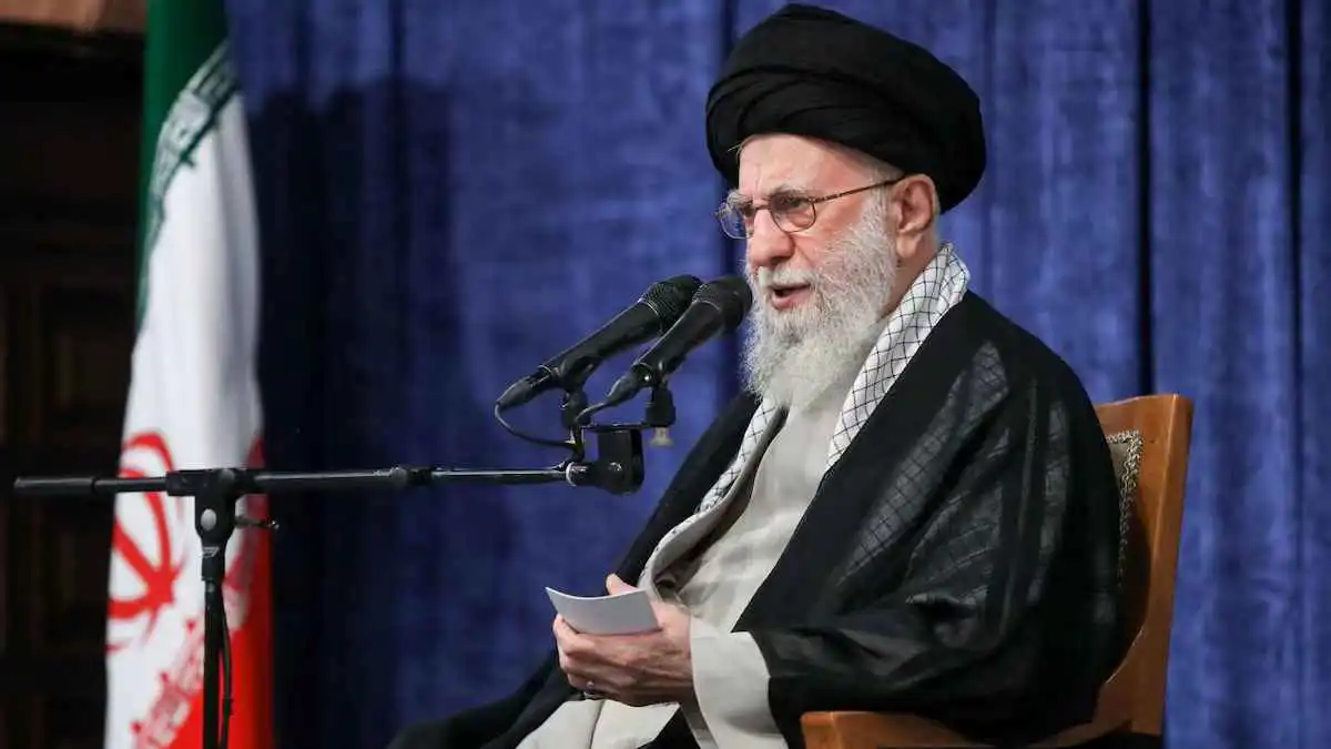 مسؤول إيراني: لا يمكن تجاوز "الخط الأحمر" لخامنئي مع واشنطن