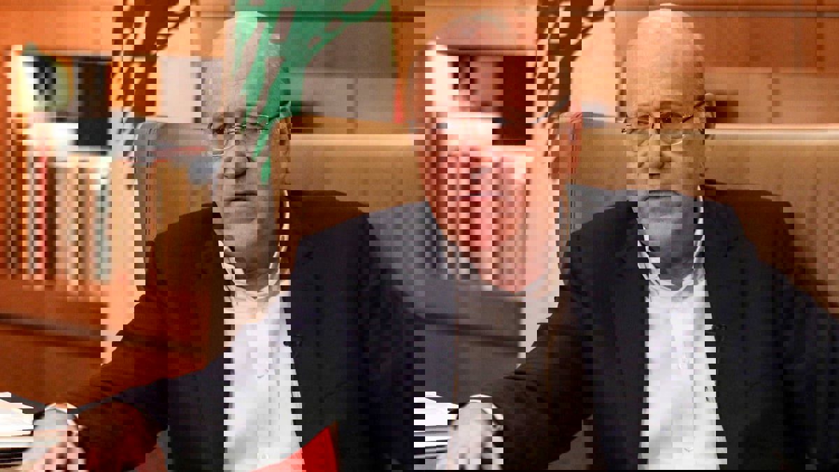 تقرير: تقارب سني مسيحي يؤسس لجبهة سياسية موسعة في لبنان لعزل حزب الله