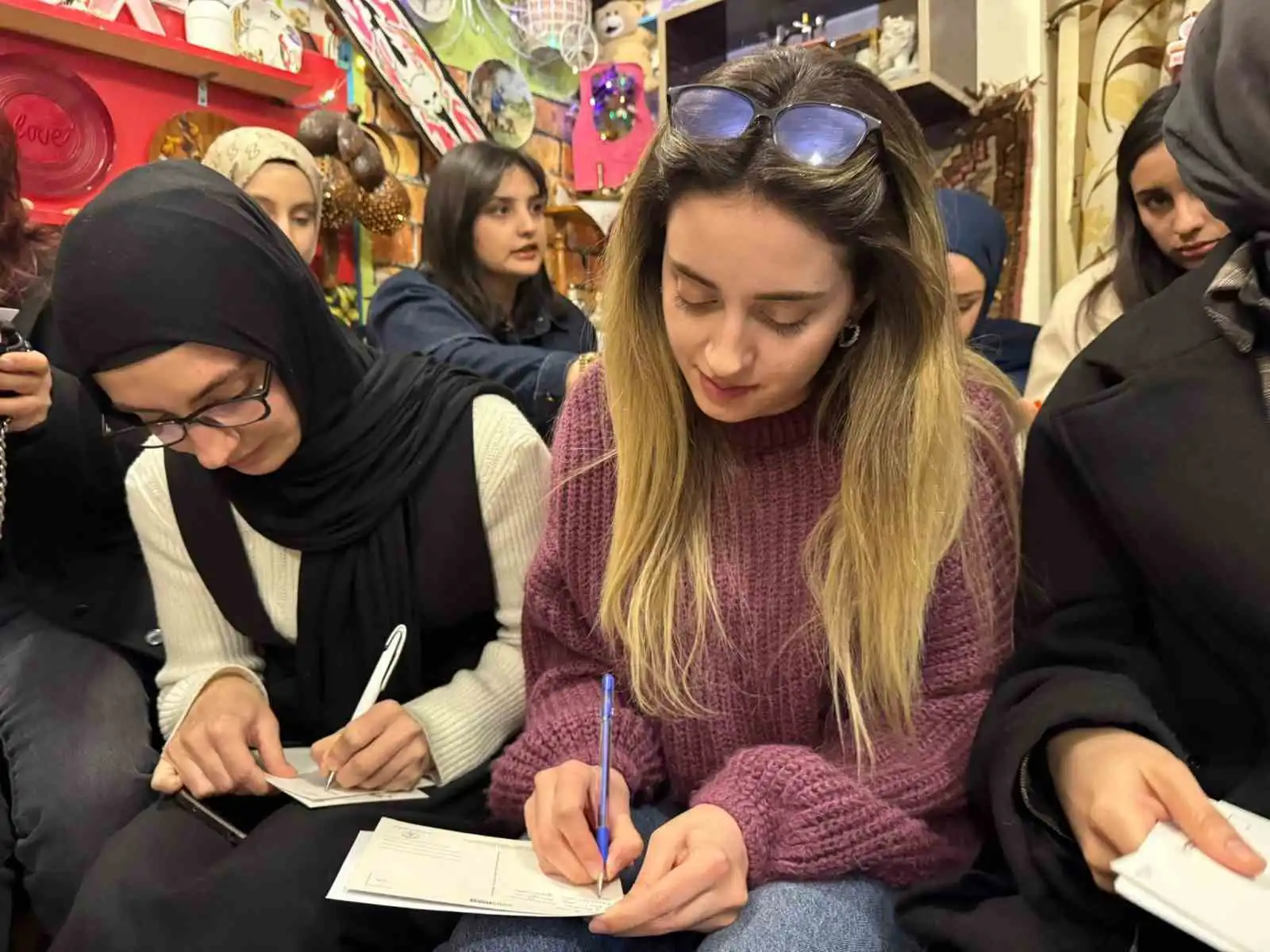 عودة المعايدة بالبطاقات البريدية عام 2026 في تركيا.