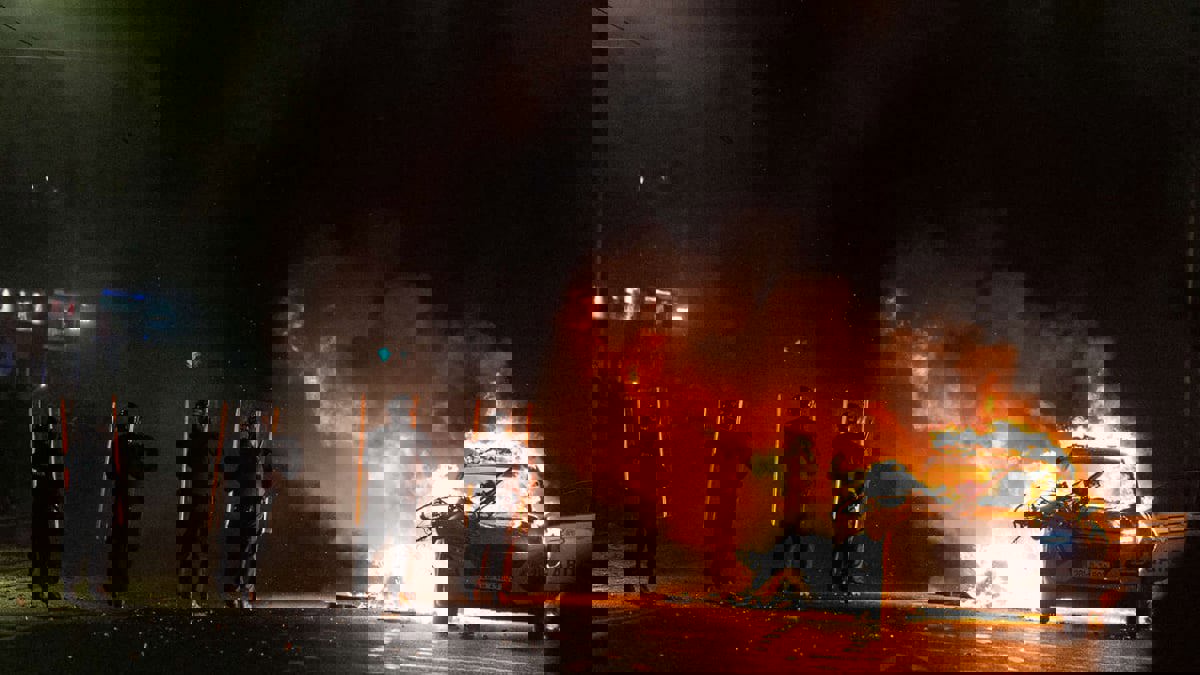 "لوفيغارو": أعمال الشغب في دبلن تعكس المشهد المتغير في أيرلندا 