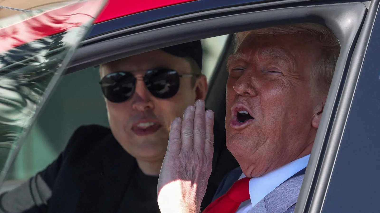 ماسك: مشروع قانون ترامب للضرائب "مجنون ومدمر"