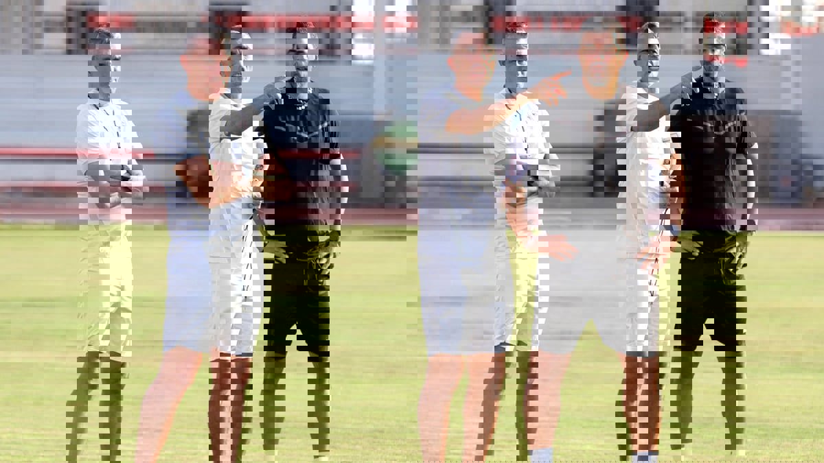 أسامة نبيه معلنا رحيله عن نادي الزمالك: لم يتم تقديرنا ماديا ومعنويا