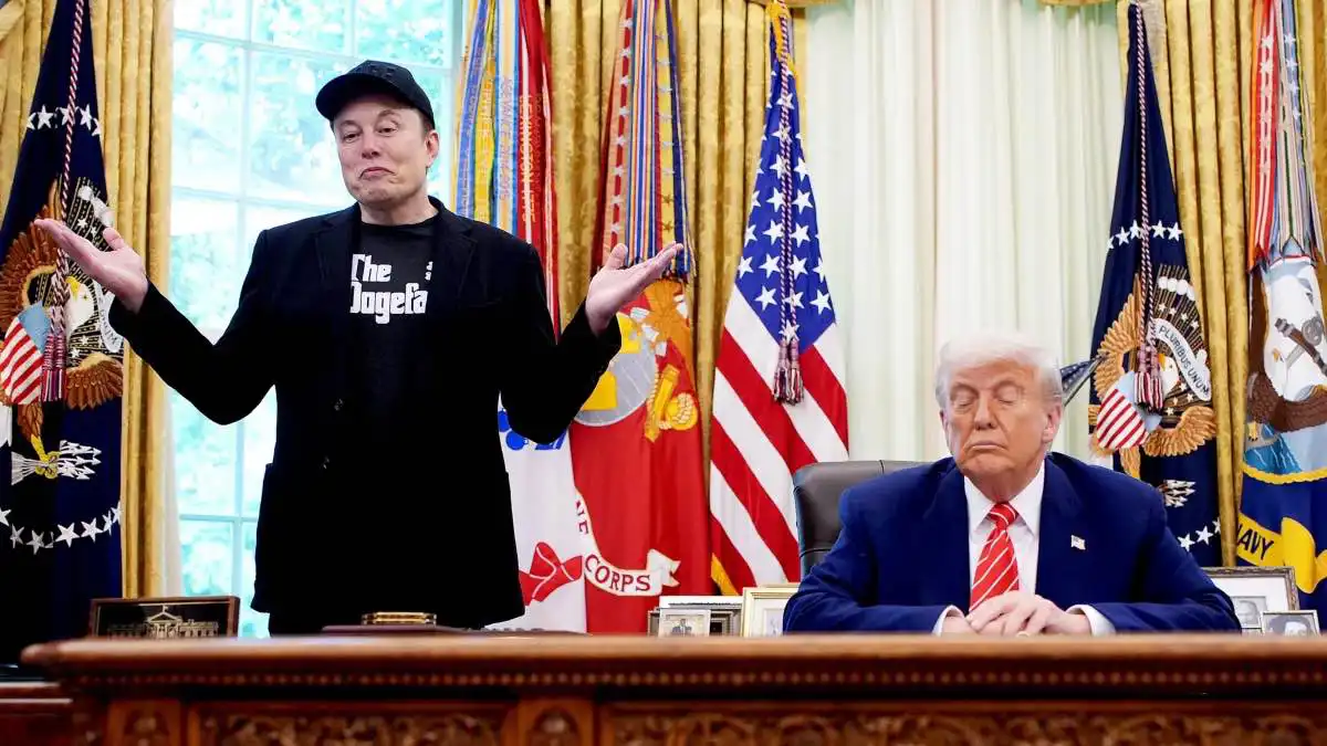 فرقة GWAR تثير الجدل بعرض دموي لدمى ماسك وترامب (فيديو)