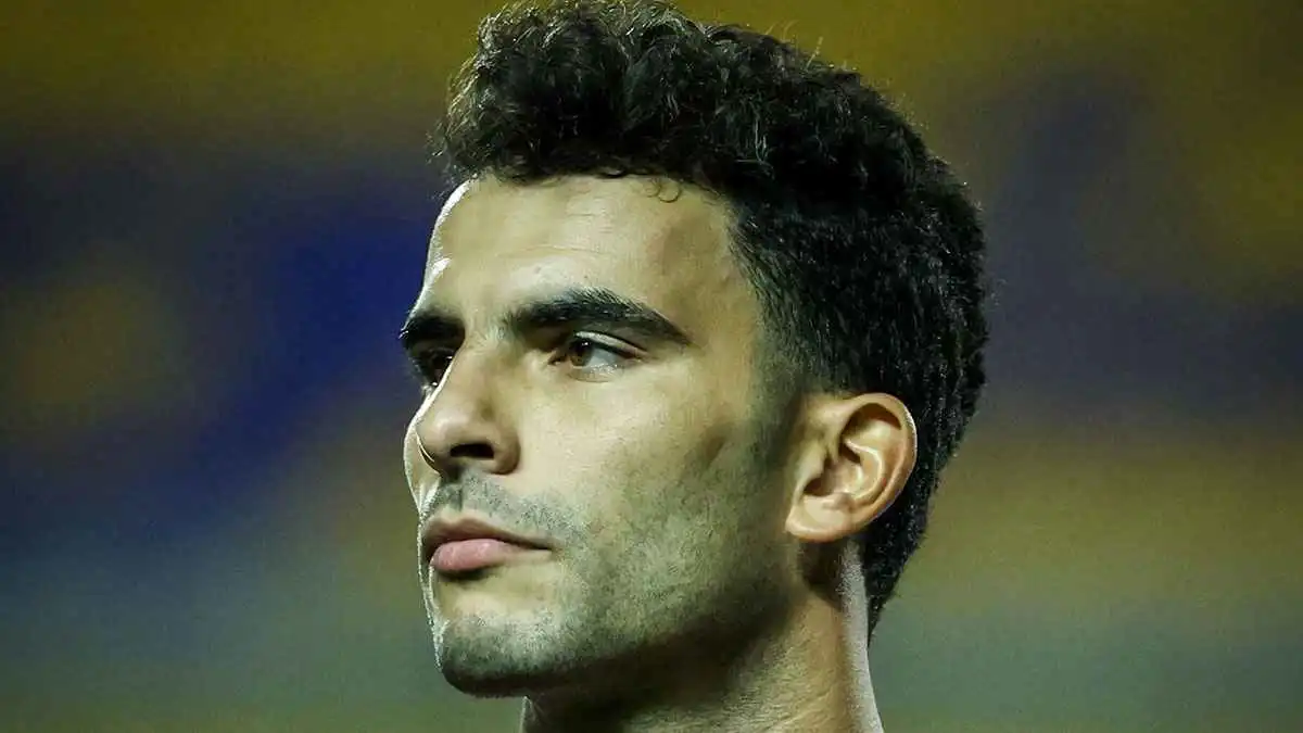 تصعيد آخر.. زيزو يرفض الرد على "وسيط" الزمالك