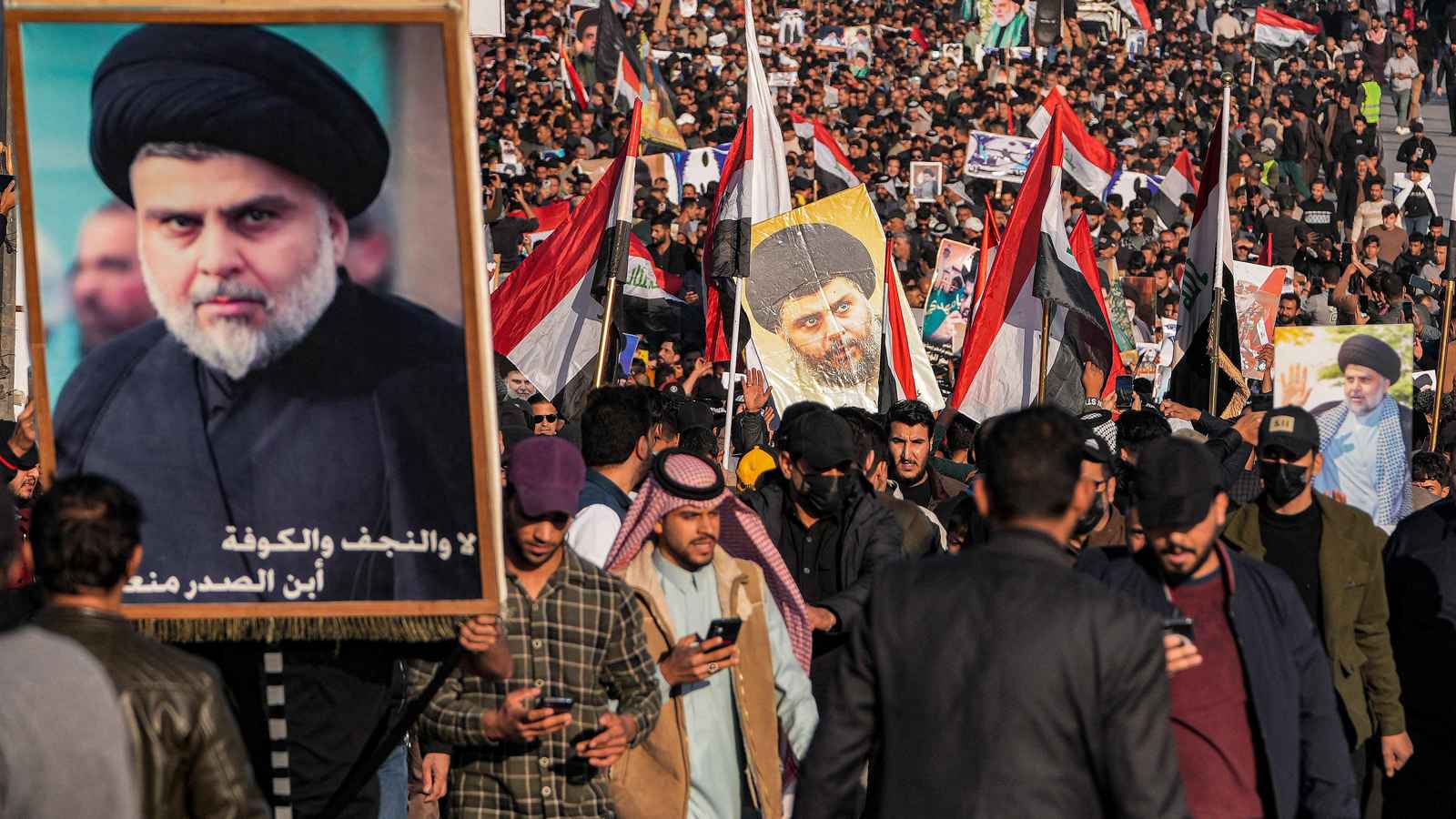 الصدر على أبواب الانتخابات.. هل يطيح بالأحزاب المقربة من إيران؟