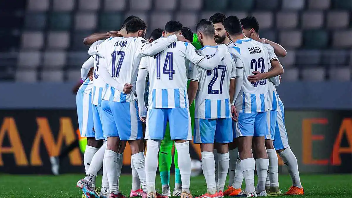 بعد ارتباطه بالأهلي.. بيراميدز يمنح نجمه "مهلة أخيرة"