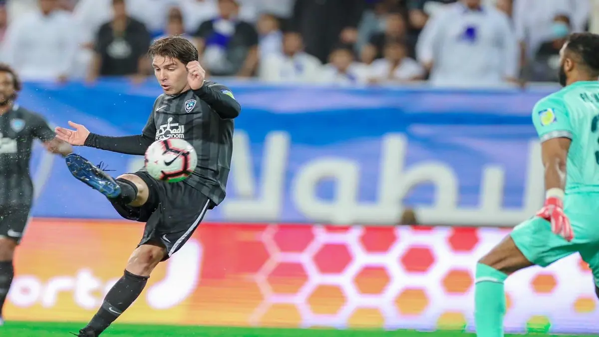 نادي الهلال السعودي ينهي تعاقده مع الإسباني جوناثان سوريانو (صورة)