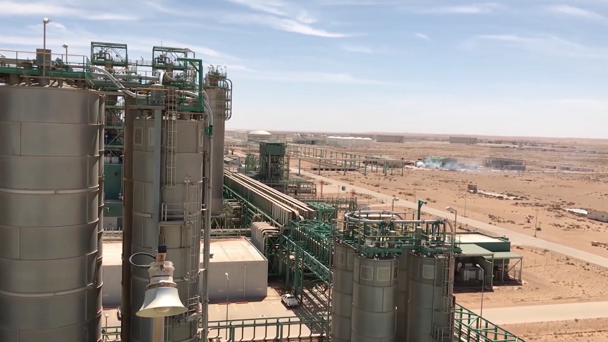 مصنع بولي إيثيلين ليبي يستأنف الإنتاج بعد توقف منذ 2013