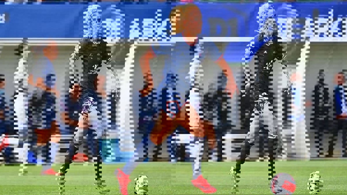 خيرة الحمراوي لاعبة باريس سان جيرمان تتحدث لأول مرة عن حادث الاعتداء عليها