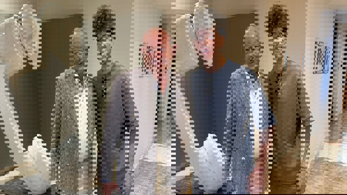 نجيب ساويرس بعد صورته مع إمام عاشور: الأهلي حديد