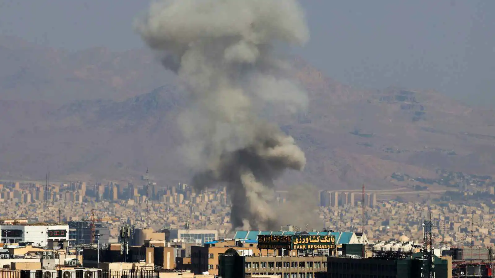 على غرار سيناريو 1953.. واشنطن تطلب من أوروبا "بنك أهداف" داخل إيران