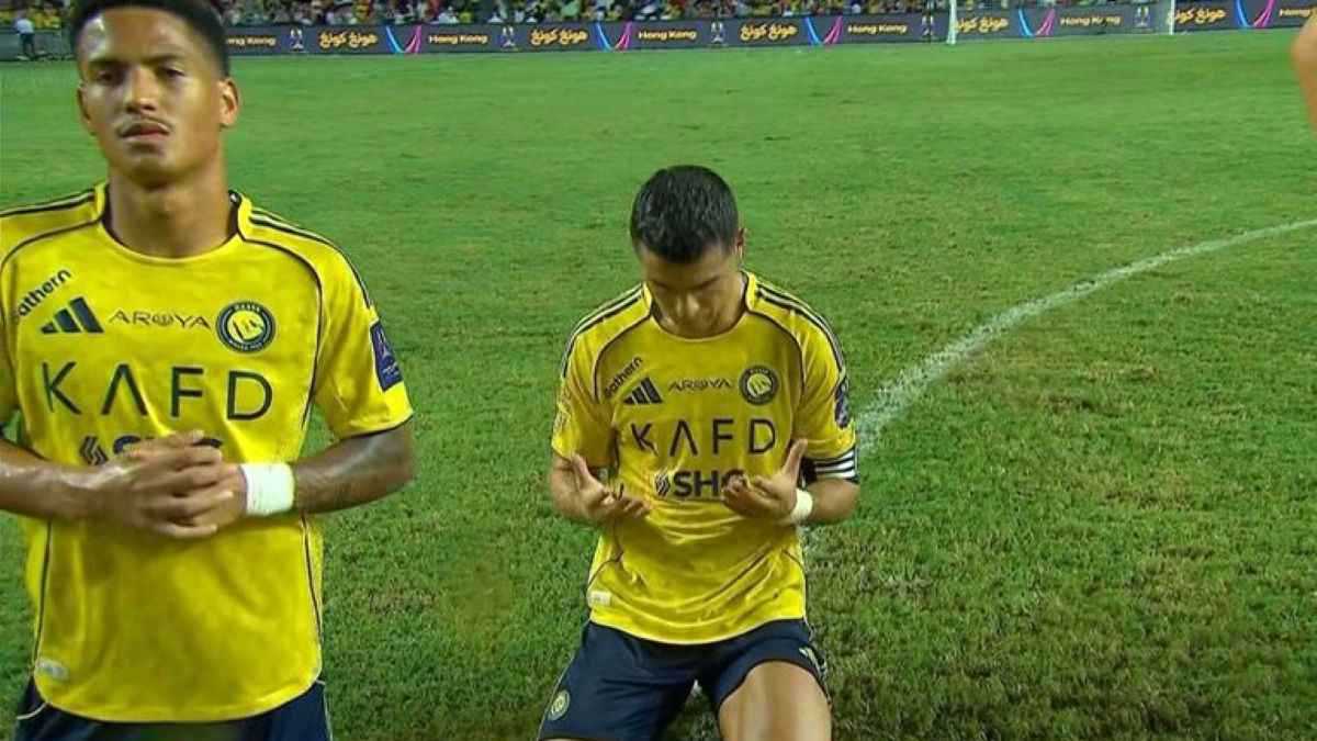 تفاعل هائل مع لقطة دعاء كريستيانو رونالدو خلال ركلات الترجيح (فيديو)