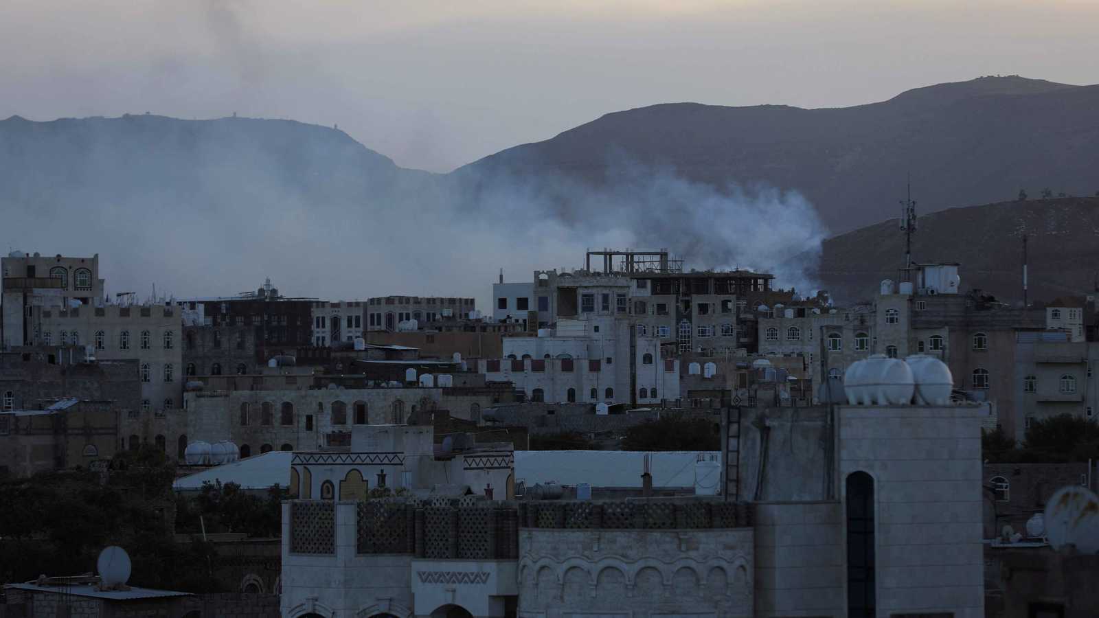 اليمن.. مقتل قيادي في "القاعدة" وأحد مرافقيه بغارة جوية أمريكية