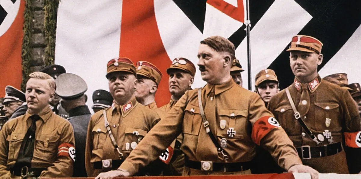 كيف خطط هتلر لإرسال الأقمار الصناعية القاتلة لسحق أعدائه من الفضاء؟ (صور)