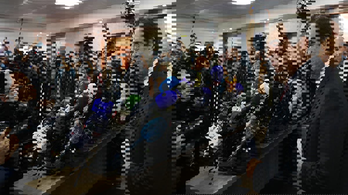 استقالة جورج قرداحي رسميا