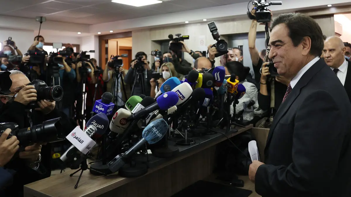 استقالة جورج قرداحي رسميا