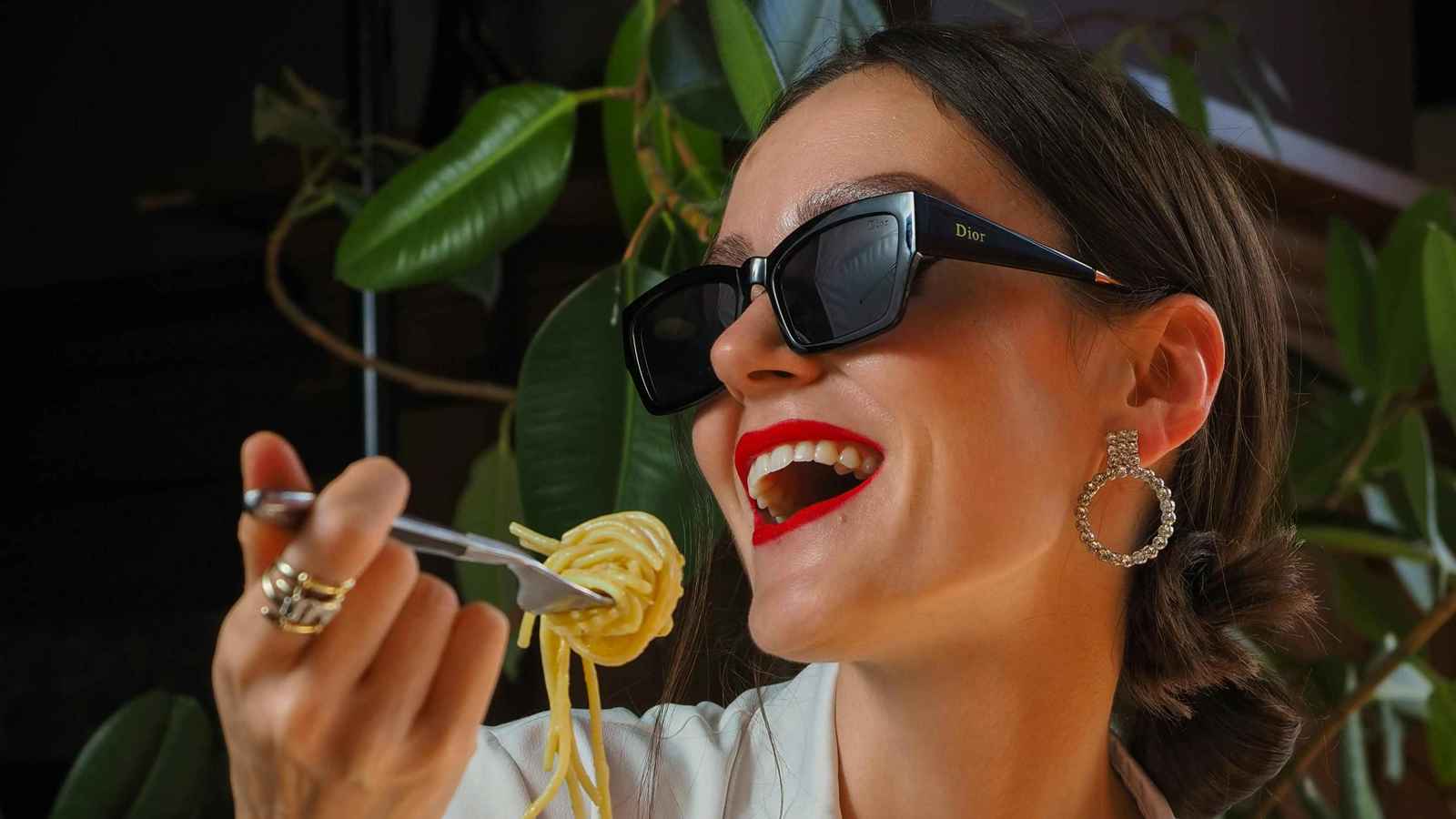 أهمية الاستمتاع بالطعام لصحة الجسم والعقل