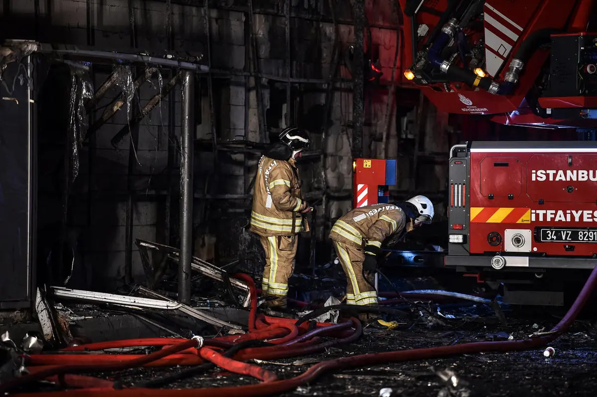 29 قتيلا في حريق بمبنى سكني في إسطنبول