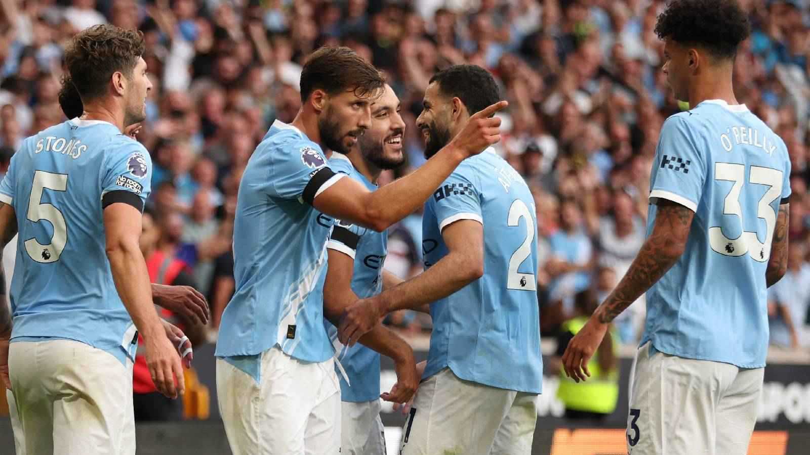 مانشستر سيتي ينذر ليفربول بفوز ساحق على وولفرهامبتون (فيديو)