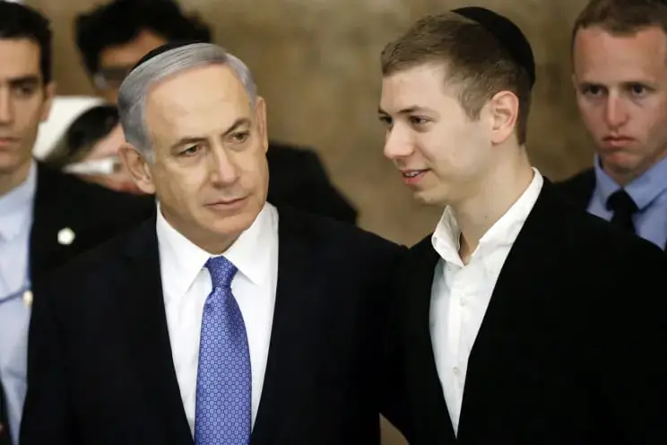 "إخفاقاتهم فادحة".. نجل نتنياهو يهاجم مسؤولي الأمن في إسرائيل