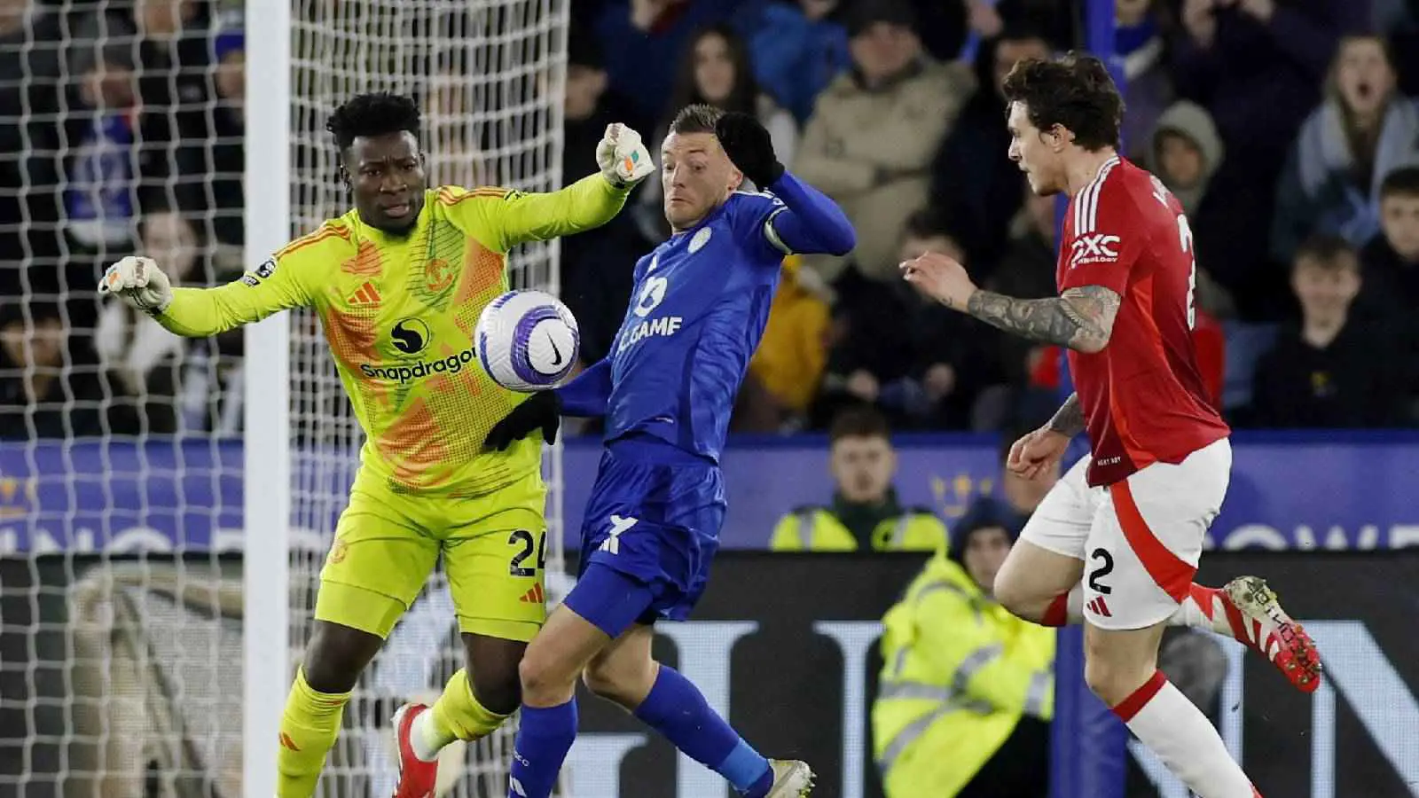 قرر إعادة اللاعب.. مانشستر يونايتد يعترف بأكبر أخطائه