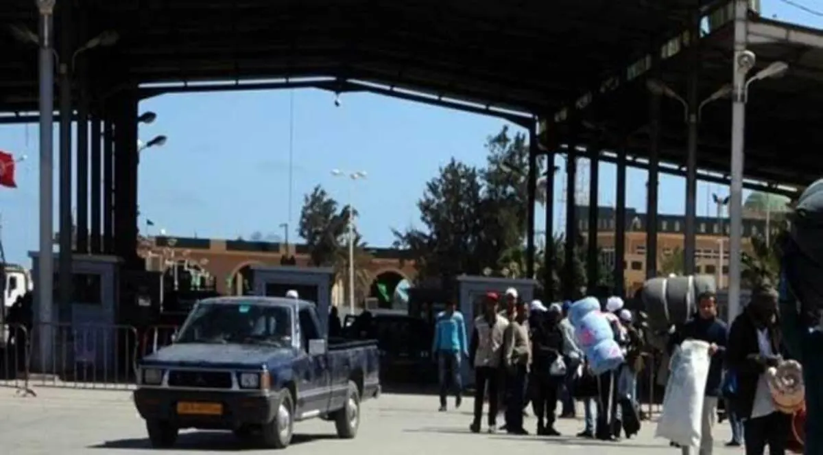 تجار مدينة "بنقردان" الحدودية ينتفضون ضد الحكومة التونسية