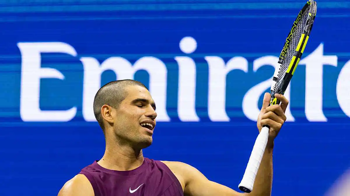 ألكاراز يكشف عن "سبب غريب" لقصة شعره الجديدة