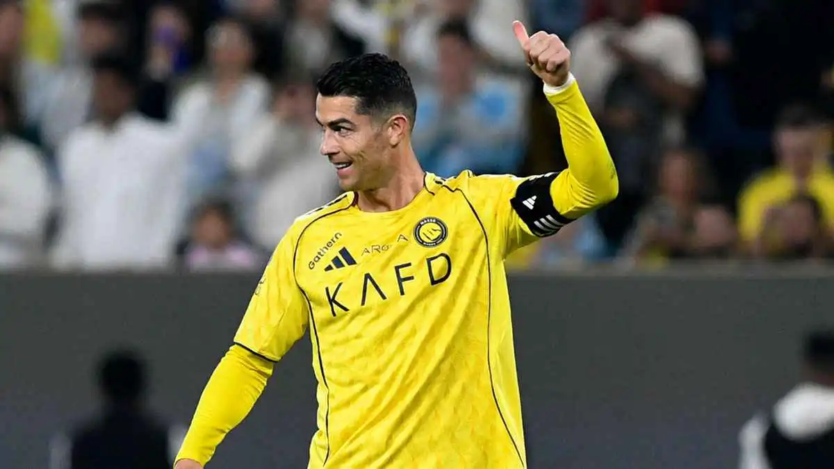 الرقم كان في حوزته.. كيف أضاع كريستيانو رونالدو فرصة الوصول إلى 1000 هدف مبكرًا؟