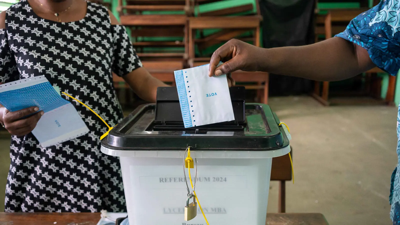 "جون أفريك": نتائج استفتاء الغابون محسومة للرئيس الانتقالي نغويما