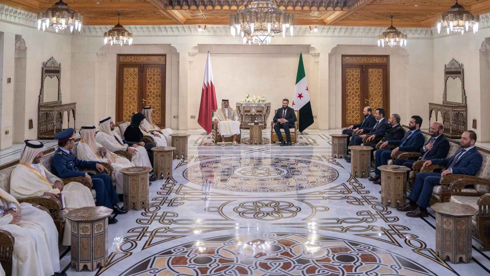 من دمشق.. أمير قطر يؤكد الحاجة الماسة لتشكيل حكومة تمثل جميع السوريين