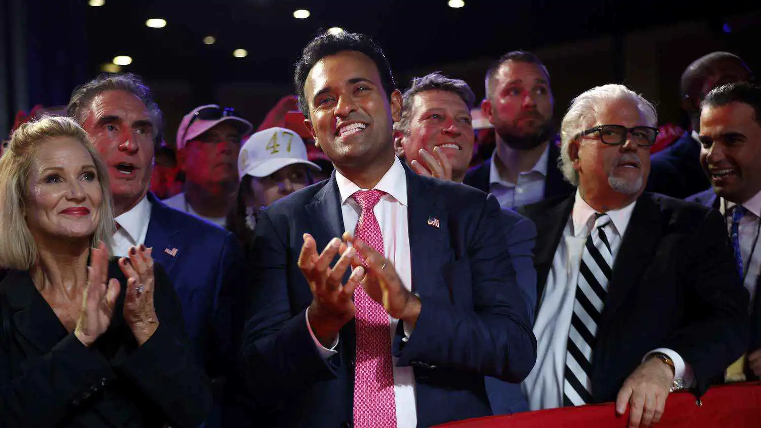 ترامب يعلن دعمه "الكامل والشامل" لحاكم أوهايو "المقبل" راماسوامي