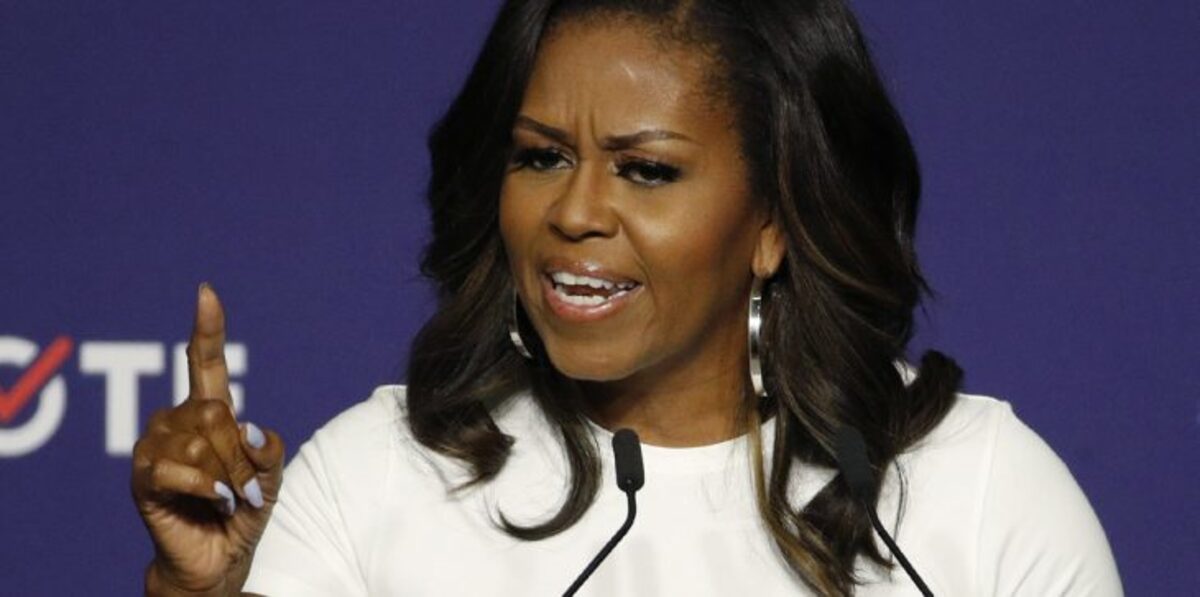 نفاد تذاكر حفل ميشيل أوباما لتقديم مذكراتها في باريس خلال 24 ساعة