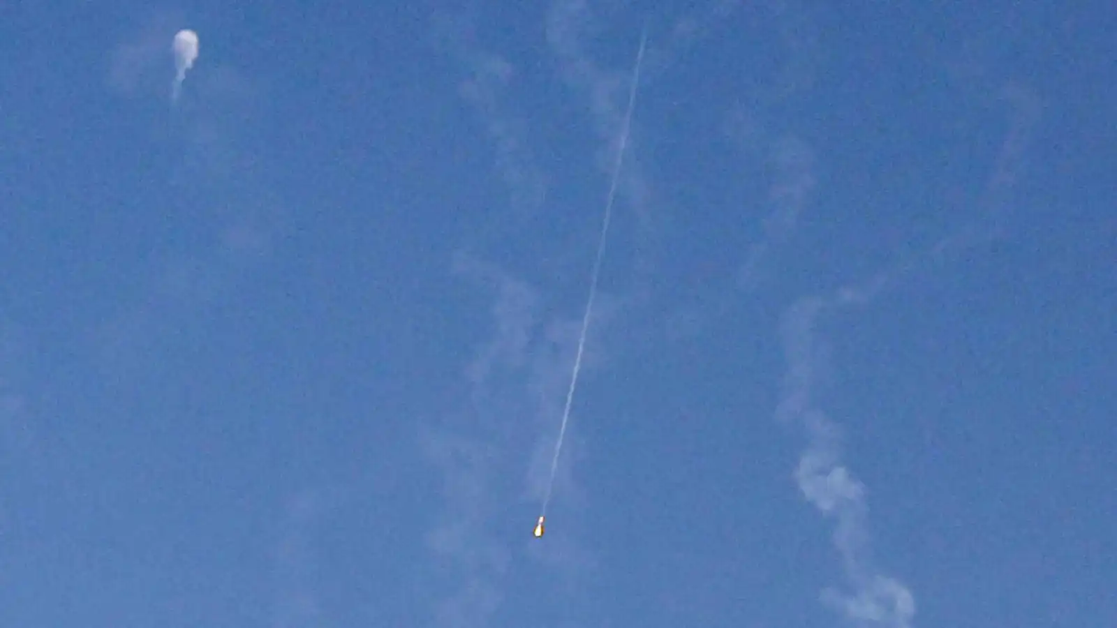 الأردن.. سقوط شظايا صواريخ إيرانية في عدة محافظات