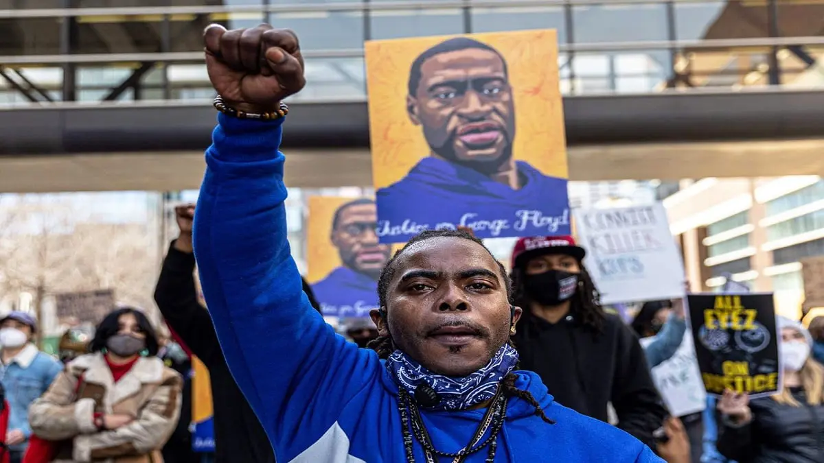 بعد عام من مقتل جورج فلويد.. الأمريكيون الأفارقة يواجهون مزيدا من العنف ونار غضبهم تتأجج‎