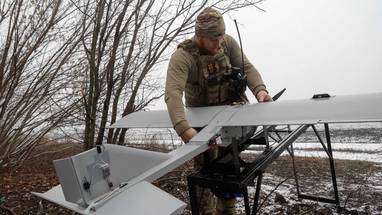 بـ 111 مسيرة.. روسيا تعلن إحباط هجوم أوكراني وتفرض قيودا على أجوائها