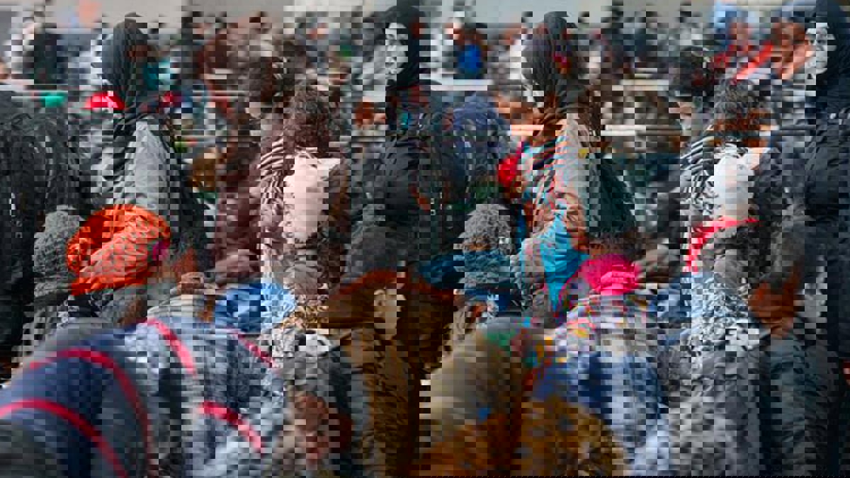 هل يواجه "عرب أوروبا" رقابة في وجه عادات المجتمع الجديد؟