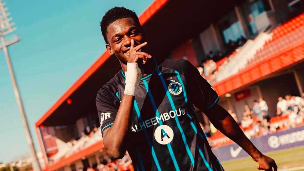 برشلونة يبدأ خطواته لتدعيم الجبهة اليسرى بـ"جوهرة" جديدة 