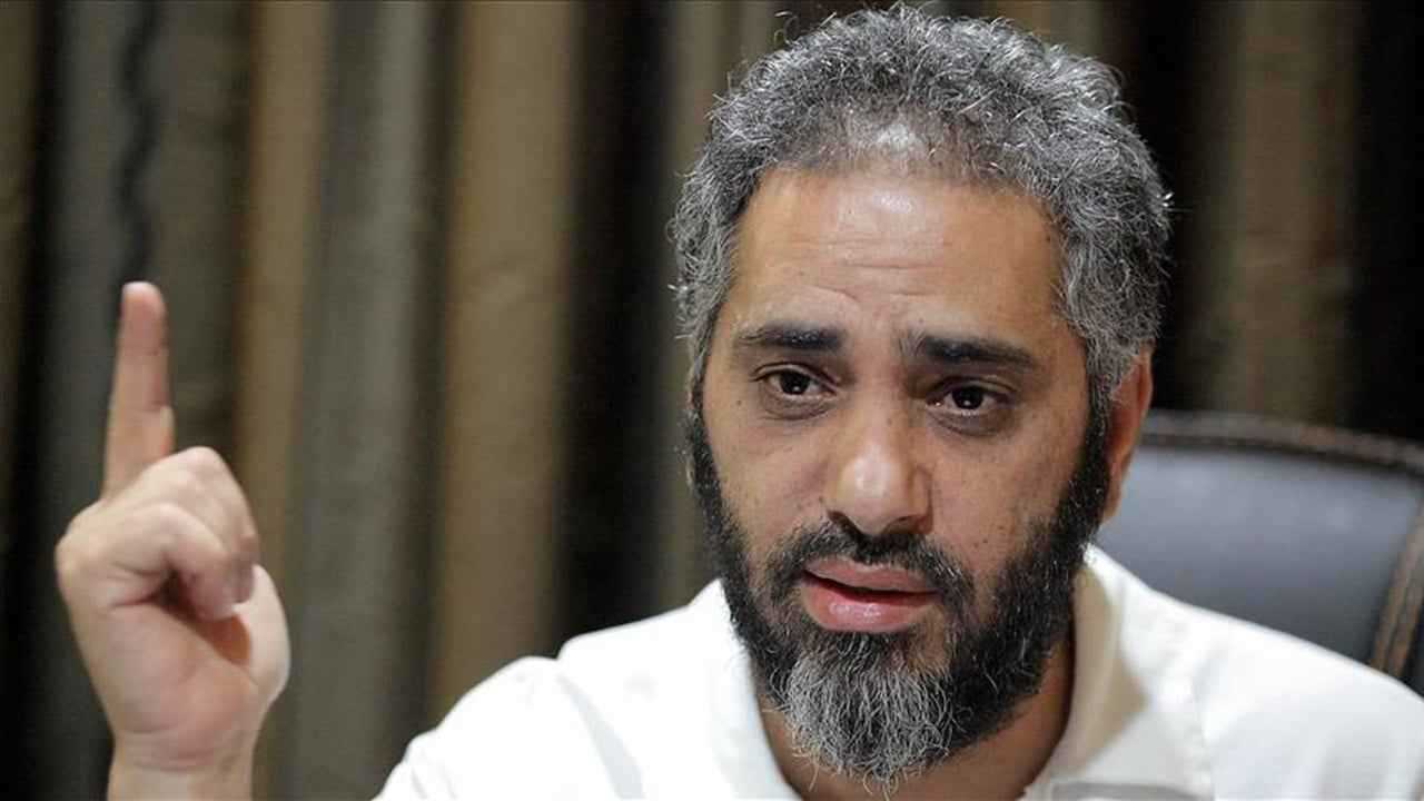 سيُنقل من مركز توقيفه إلى المستشفى.. ما حقيقة الوضع الصحي لفضل شاكر؟