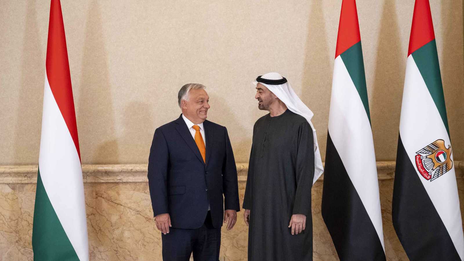 محمد بن زايد ورئيس وزراء المجر يبحثان العلاقات الثنائية والقضايا الإقليمية