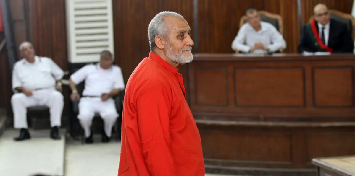 من بينهم مرشد الإخوان.. مصر تدرج 118شخصًا على قوائم "الإرهابيين"