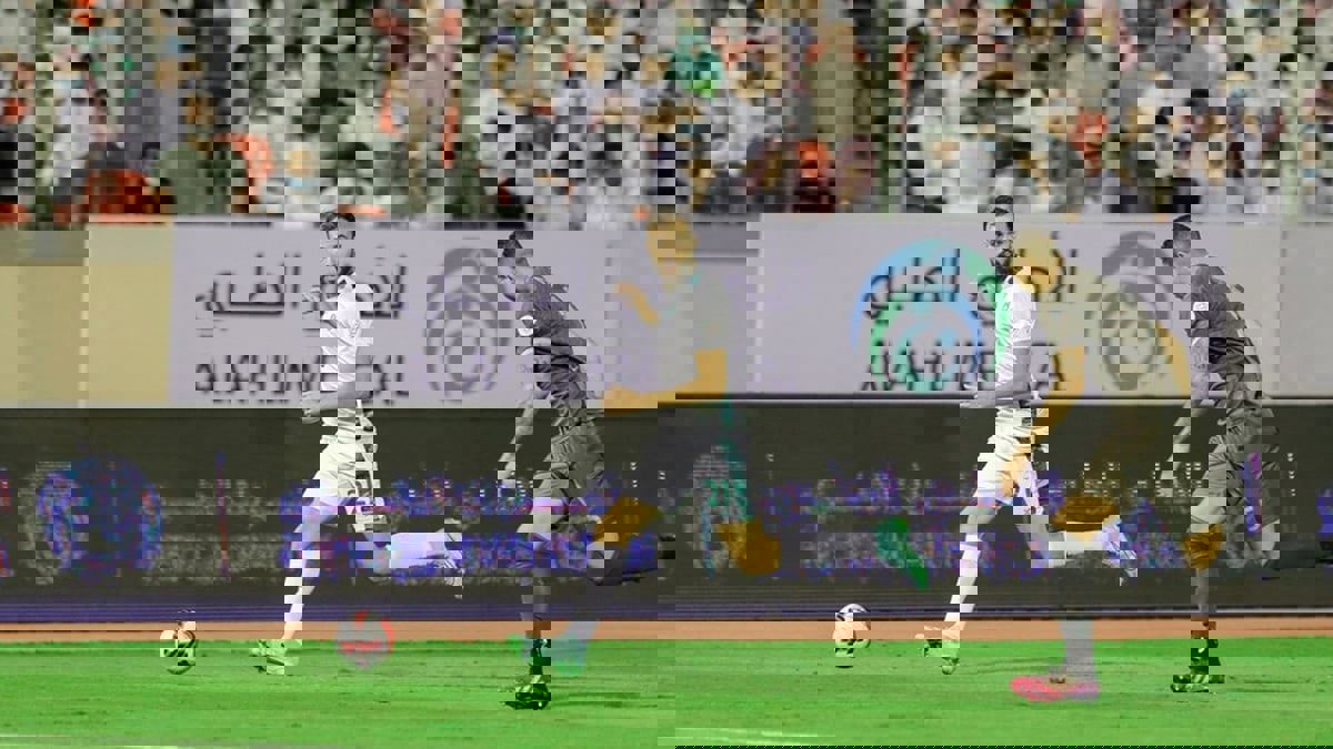 الفيصلي يطالب بتفعيل المادة "157".. جدل كبير بعد إعلان الزمالك فسخ تعاقده مع حمدي النقاز