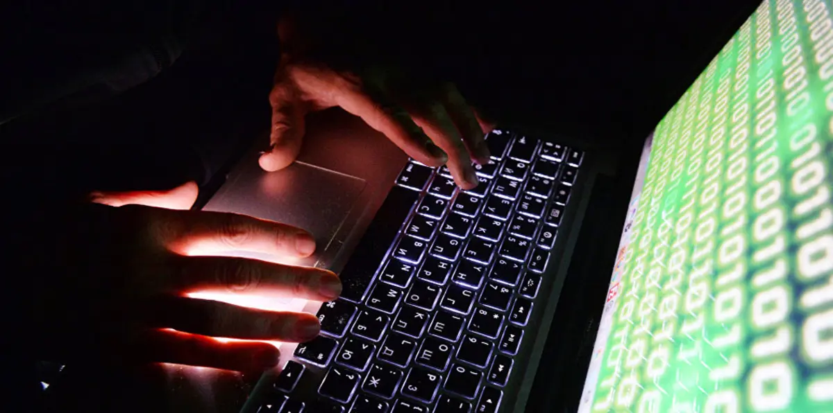 مستخدمو الإنترنت يسمحون طوعًا بدخول الجواسيس إلى حياتهم